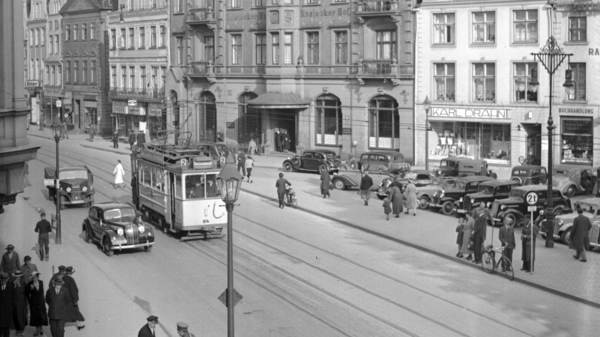 Die Kröpeliner Straße früher und heute Die Kröpeliner Straße früher und heute