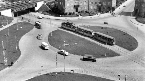 Der Holbeinplatz früher und heute Der Holbeinplatz früher und heute