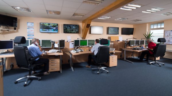 Alles im Blick: Die Leitstelle der RSAG Alles im Blick: Die Leitstelle der RSAG